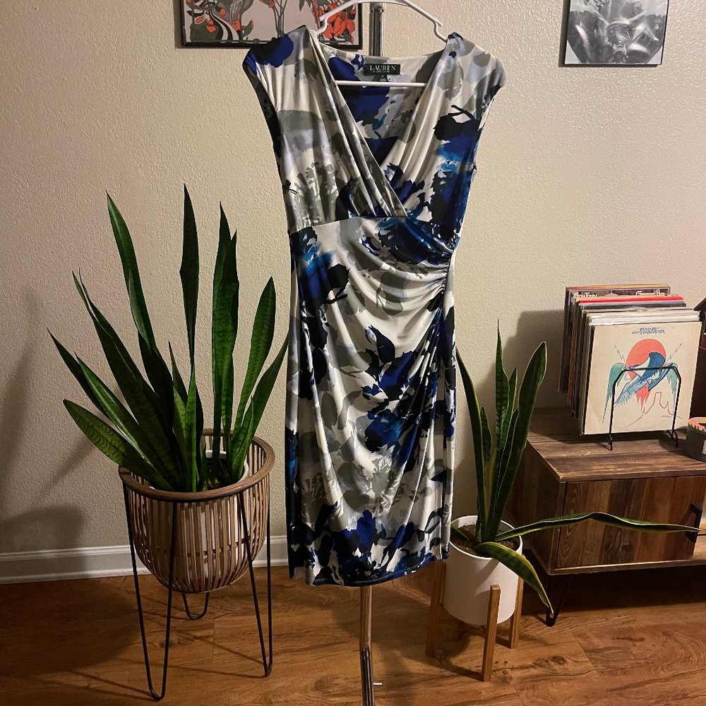 Lauren Ralph Lauren dress cocktail white and blue with flowers